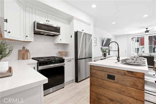 Property photo of 26 Quartz LN