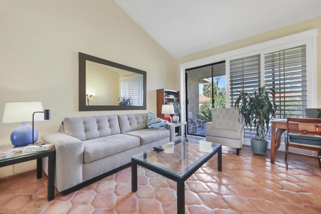 Property photo of 44 Malaga DR