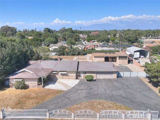 Property photo of 3516 Larkwood DR