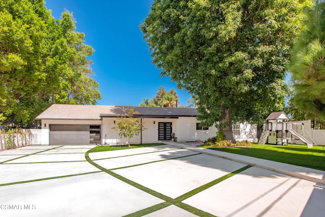 Property photo of 23245 Gonzales DR
