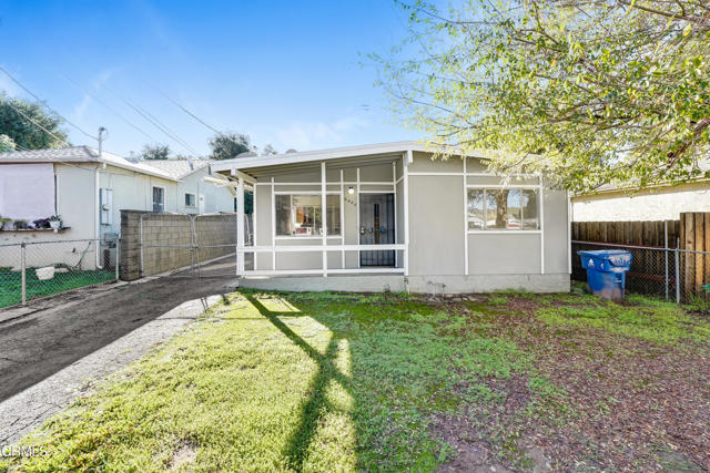 Property photo of 8444 Grenoble ST