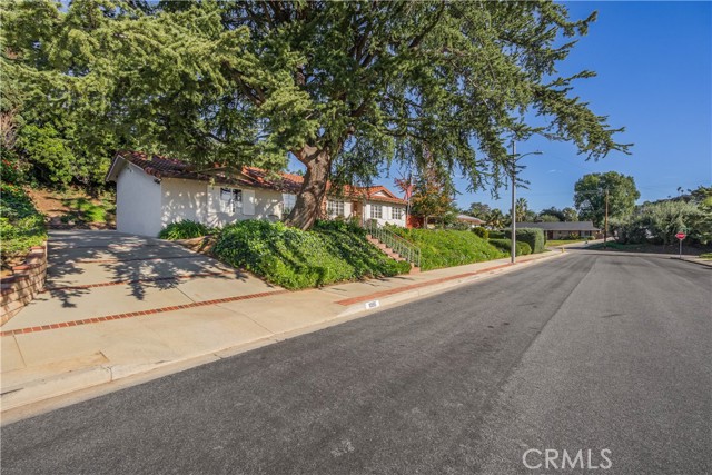 Property photo of 1355 E Level