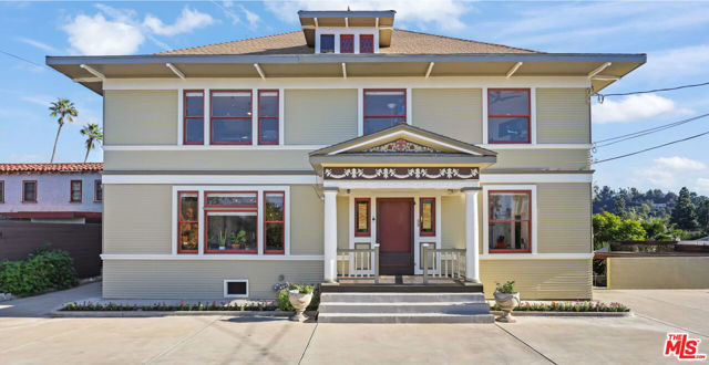 Property photo of 200 N Avenue 66