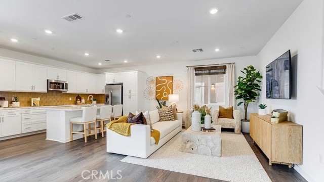 Property photo of 1788 Falcon ST