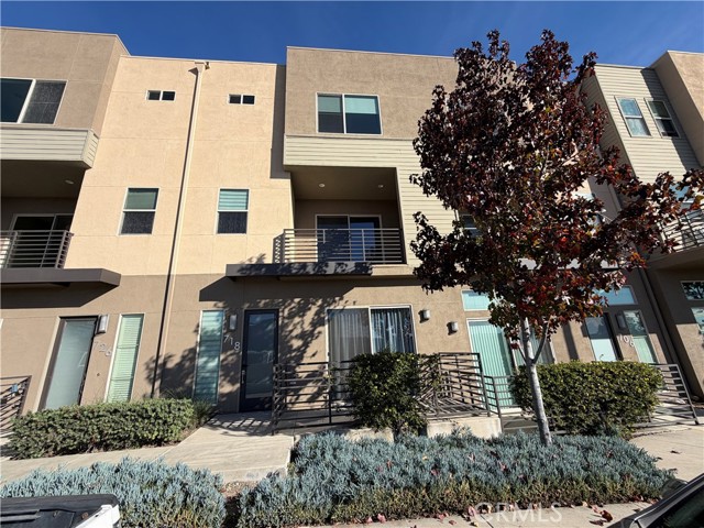 Property photo of 718 Central AV