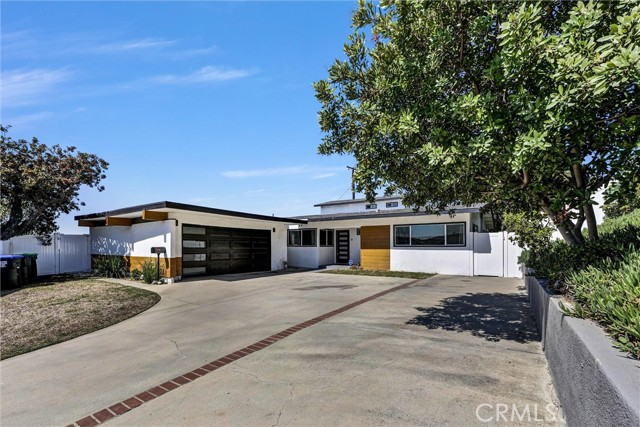 Property photo of 1131 Ridgeside DR