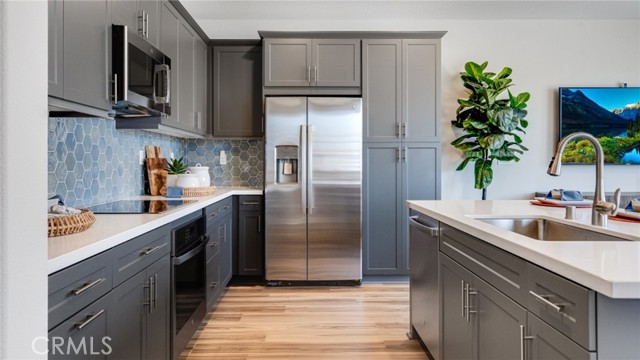 Property photo of 2824 E Schumacher Paseo