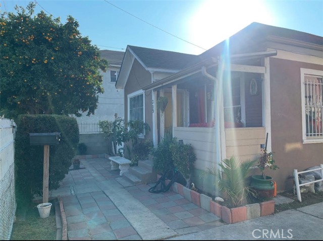 Property photo of 309 N Willowbrook AV