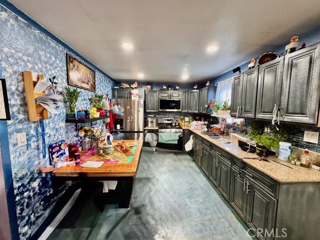 Property photo of 233 W 65th ST