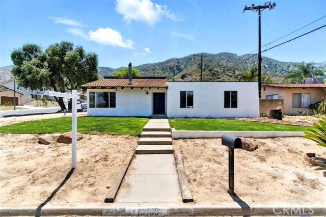 Property photo of 15195 Laguna AV