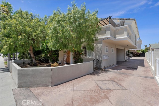 Property photo of 2613 Carnegie Lane #B