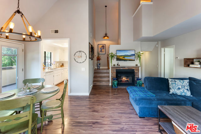 Photo of 11300 Foothill Bl
