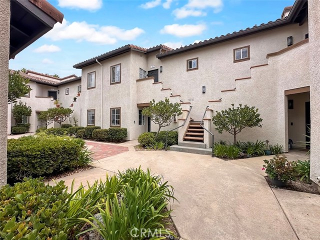 Property photo of 18 Via Contento