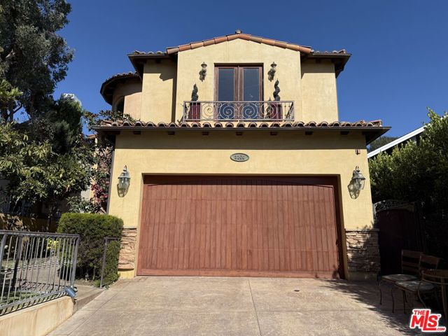 Property photo of 3200 Elm AV