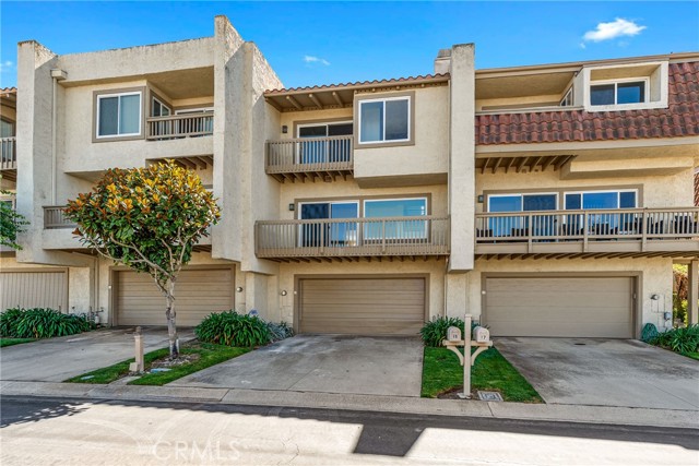 Property photo of 15 Hilltop CR