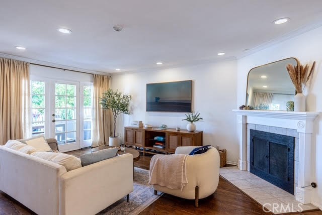 Property photo of 240 S Broadway