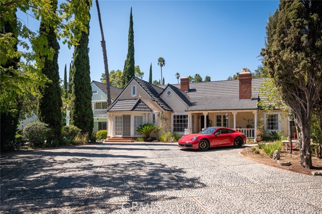 Photo of 1535 Royal Bl