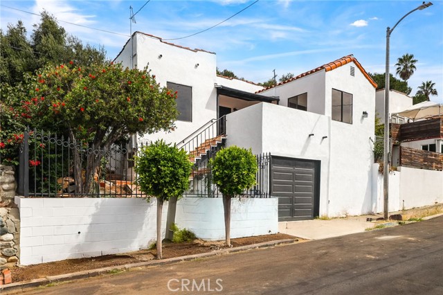 Property photo of 5219 Lathrop