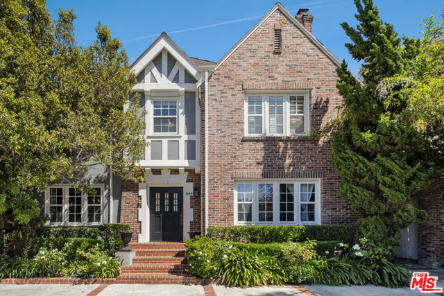 Property photo of 644 N Cherokee AV