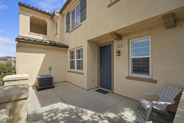 Property photo of 1800 E Lakeshore DR