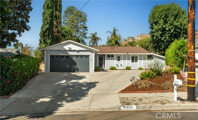 Property photo of 11437 Lemoncrest AV