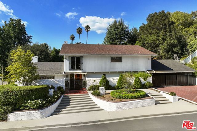 Photo of 16233 Elisa Pl