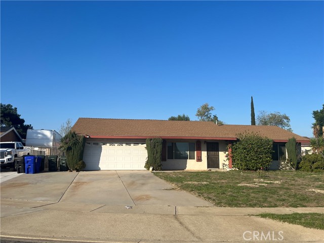 Property photo of 17556 San Jacinto CT