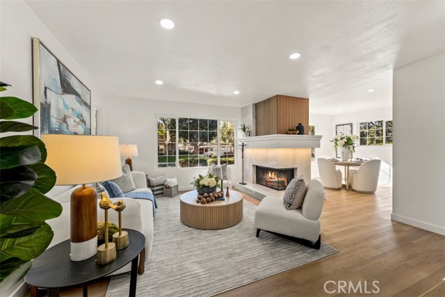 Property photo of 12 Woodleaf