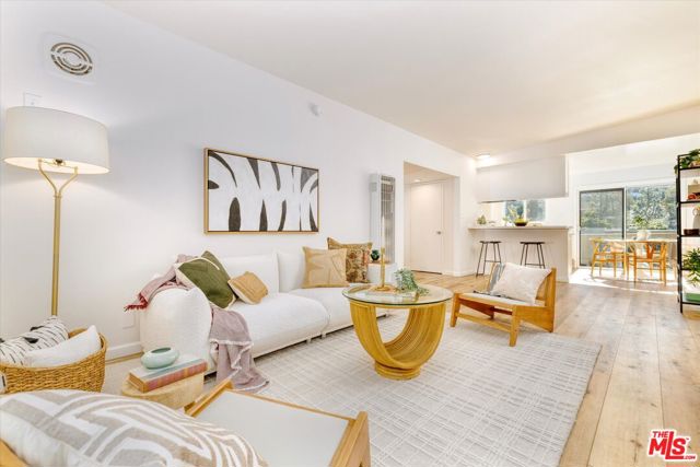 Property photo of 11138 Aqua Vista ST