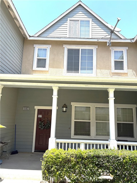 Property photo of 15903 Fountain LN