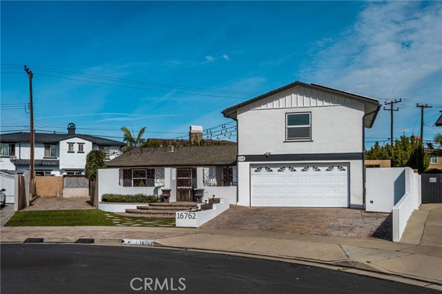 Property photo of 16762 Mulberry CR