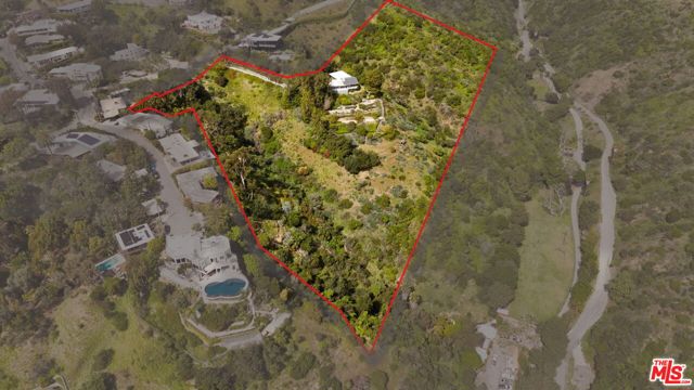 Property photo of 1406 N Kenter AV