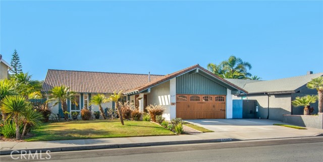Property photo of 21041 Strathmoor LN