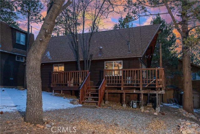 Property photo of 882 Pine LN