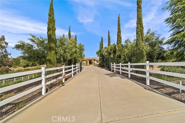 Property photo of 41850 Avenida De Anita