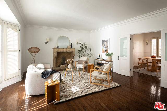 Property photo of 1248 N Flores ST