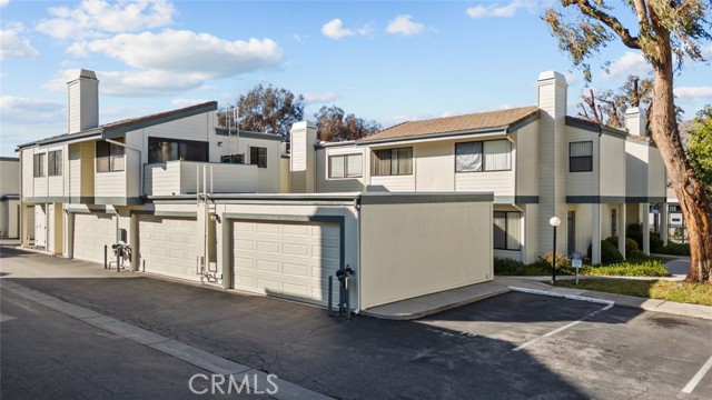 Photo of 10512 Sunland Bl