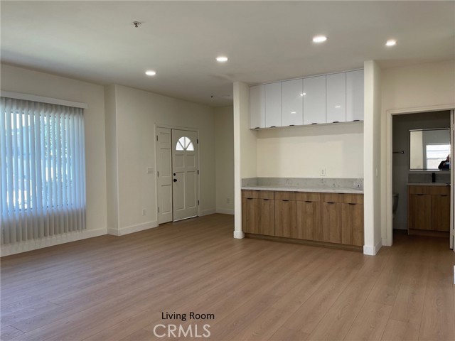 Property photo of 400 E Broadway