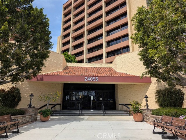 Property photo of 24055 Paseo Del Lago