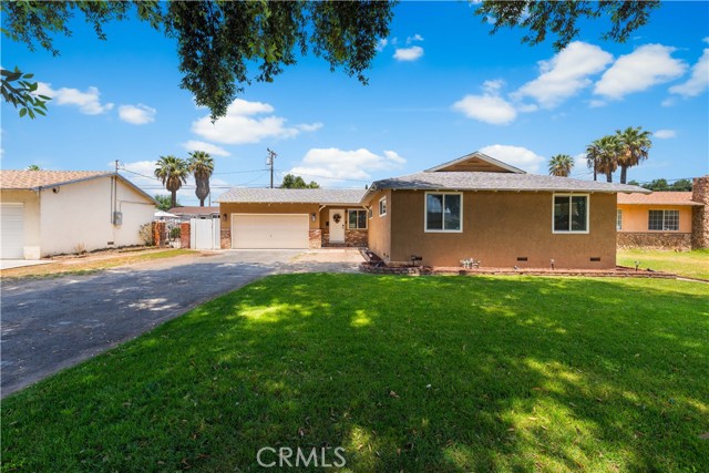 Property photo of 2398 Victoria ST