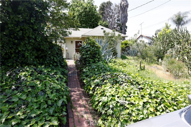 Property photo of 6441 Varna AV