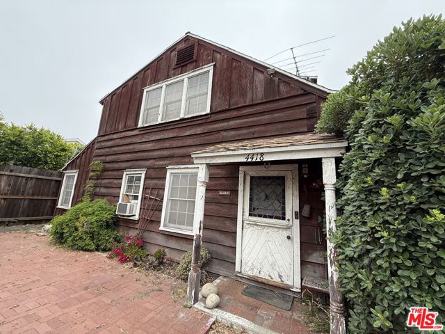Property photo of 4418 Beck AV