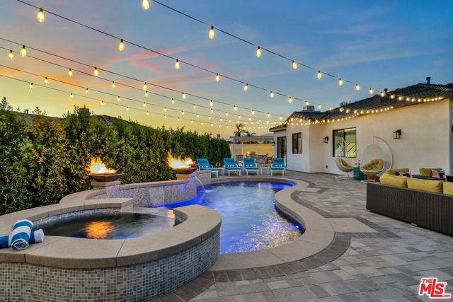 Property photo of 80803 Sunglow CT