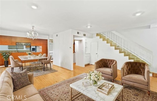 Property photo of 11952 Darlington AV