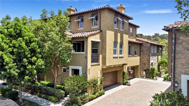 Property photo of 221 Lonetree