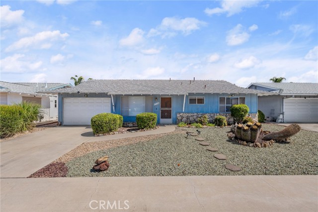 Property photo of 1560 Sandlewood DR