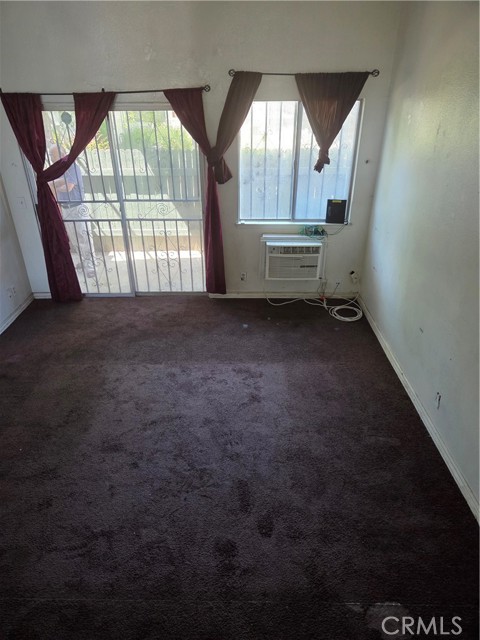 Property photo of 627 N Bristol ST