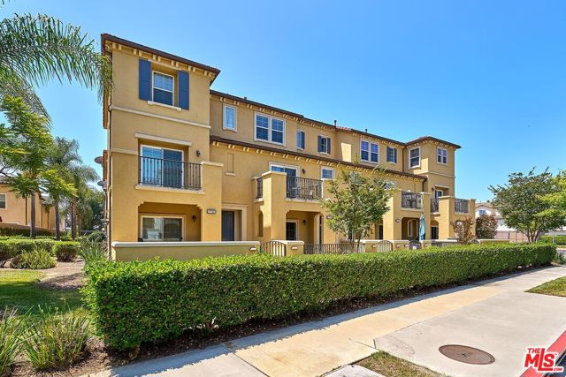 Property photo of 12263 Lilac CT