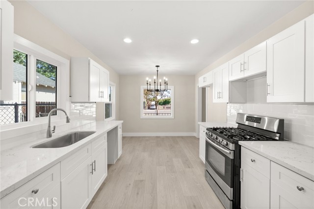 Property photo of 709 E 9th ST