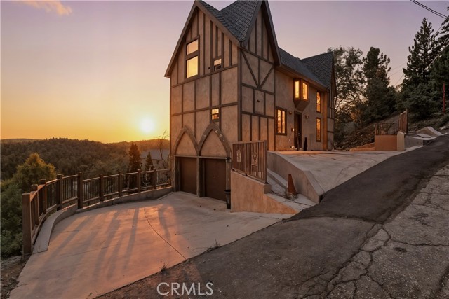 Property photo of 26635 Amador LN